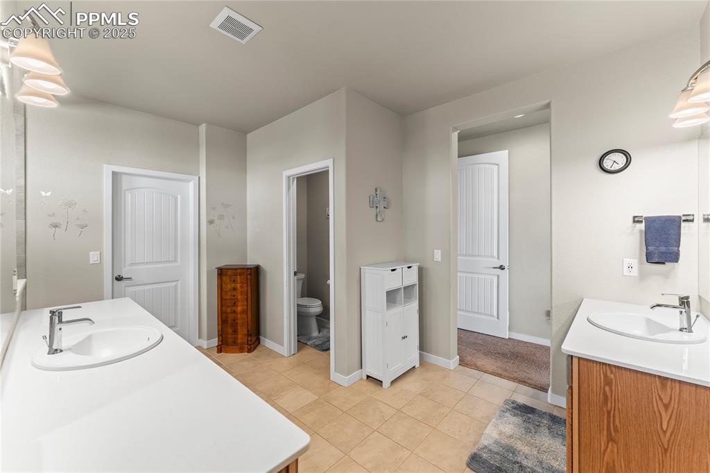 8872 Falcon Nest Court Colorado Springs CO 80908