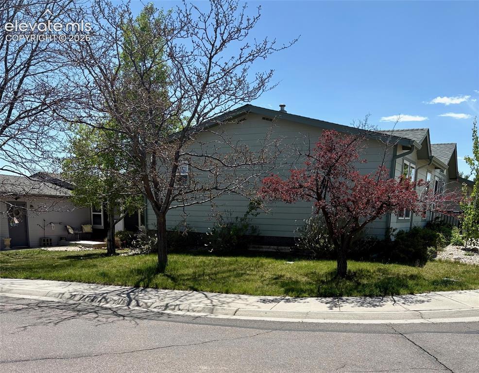 4661 Gray Fox Heights Colorado Springs CO 80922