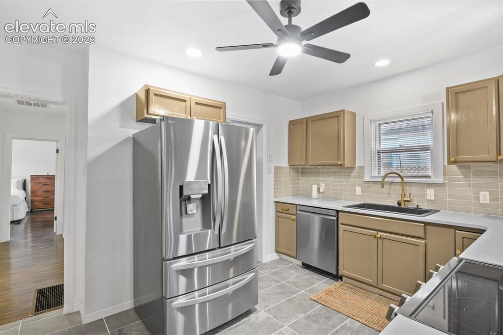 1017 E Evans Avenue Pueblo CO 81004