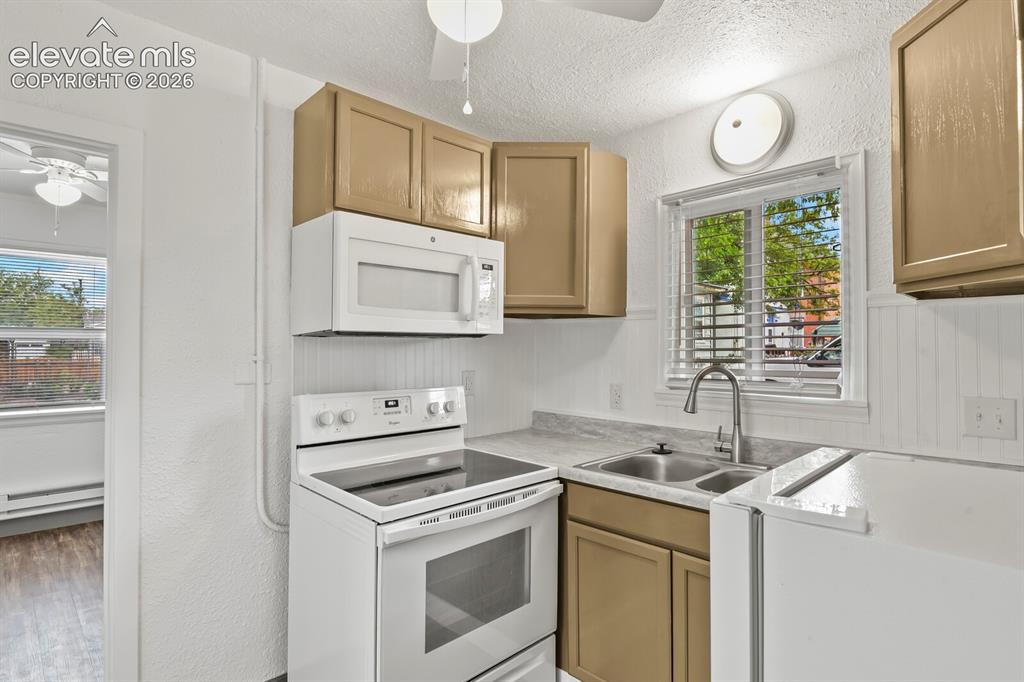 1017 E Evans Avenue Pueblo CO 81004