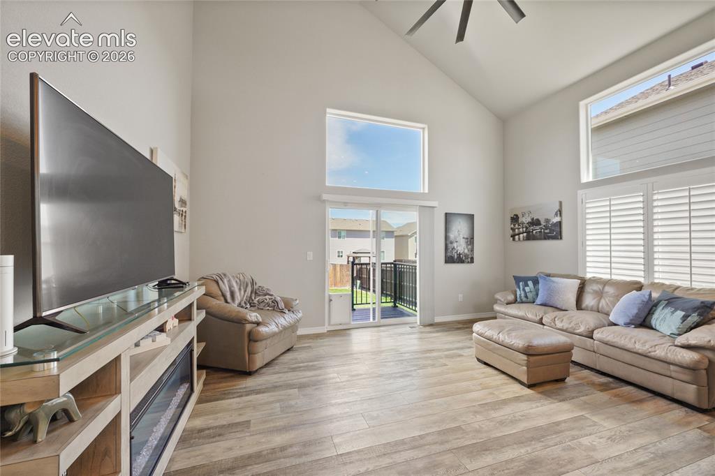 6087 Meadowbank Lane Colorado Springs CO 80925