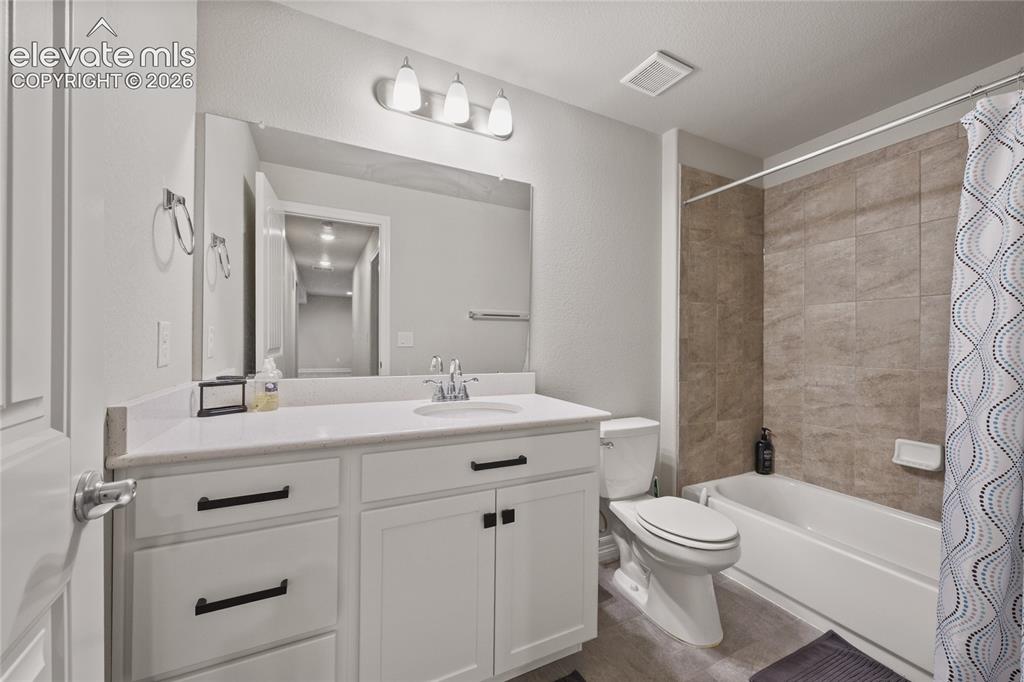 6087 Meadowbank Lane Colorado Springs CO 80925