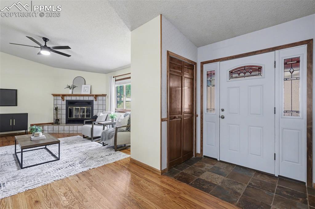 1060 Pleasant View Lane Colorado Springs CO 80921