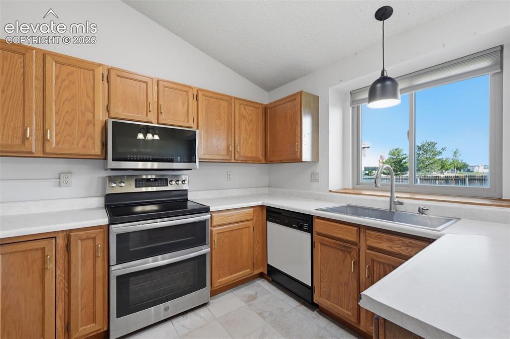 2550 Norwich Drive Colorado Springs CO 80920