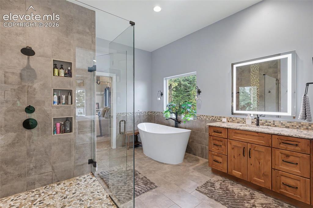 21 Leaming Road Colorado Springs CO 80906