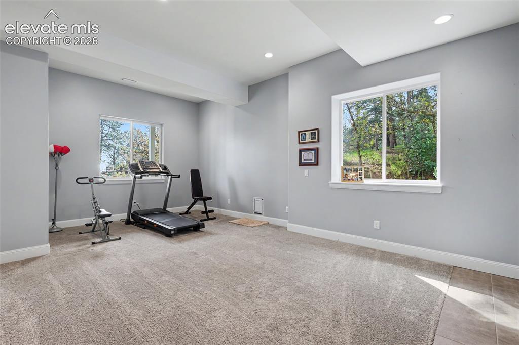 21 Leaming Road Colorado Springs CO 80906