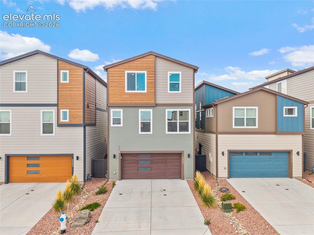 2402 Pony Club Lane Colorado Springs CO 80922
