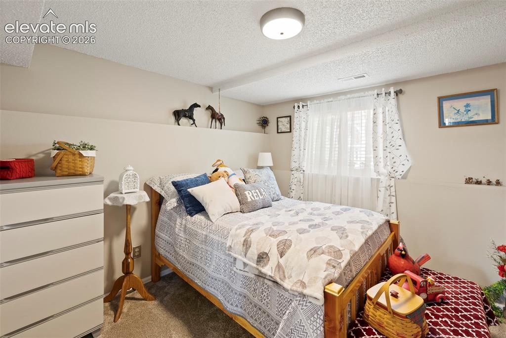 1825 Winnebago Road Colorado Springs CO 80915