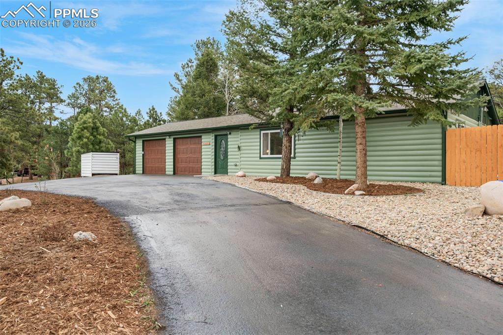 15632 Ray Drive Larkspur CO 80118