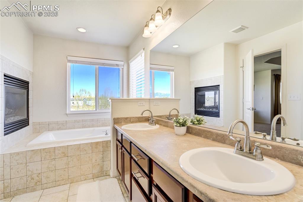 6296 Bearcat Loop Colorado Springs CO 80925