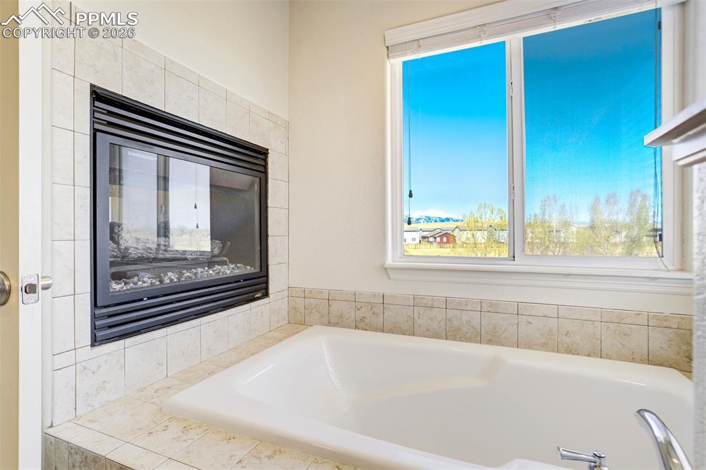 6296 Bearcat Loop Colorado Springs CO 80925