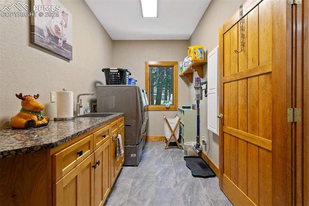 19902 W Elk Creek Drive Colorado Springs CO 80908