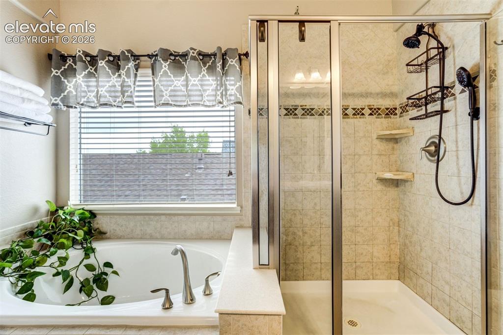 5958 Cumbre Vista Way Colorado Springs CO 80924