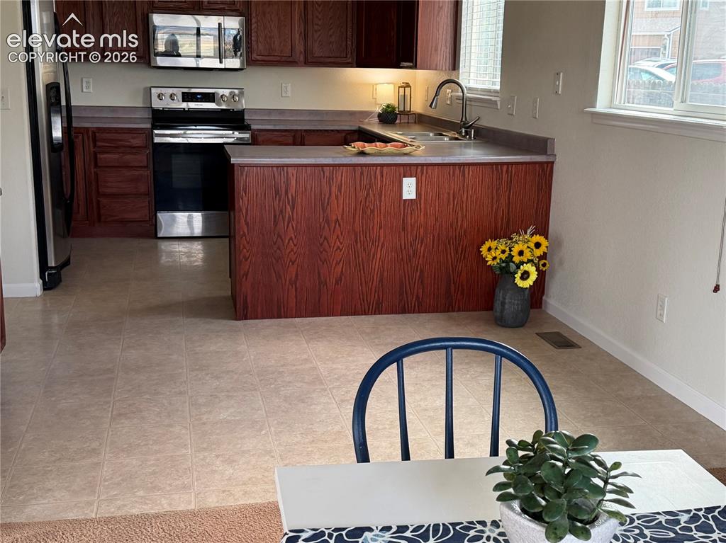 7143 Dove Valley Place Colorado Springs CO 80925