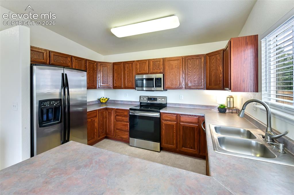 7143 Dove Valley Place Colorado Springs CO 80925