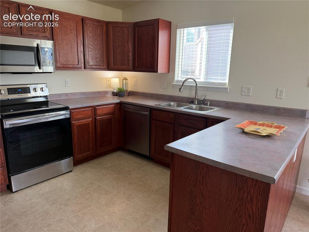 7143 Dove Valley Place Colorado Springs CO 80925