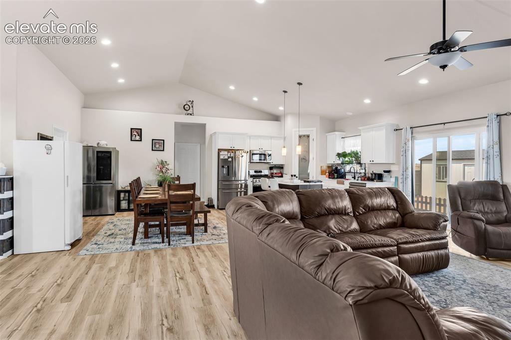 1673 N Calle Rosa Drive Pueblo West CO 81007
