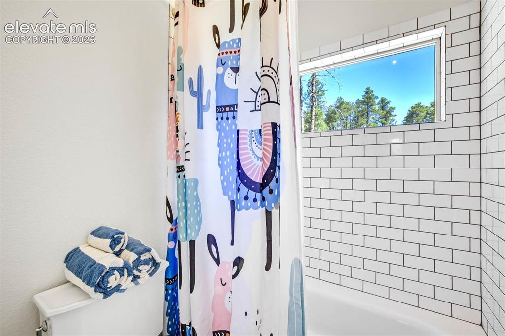 13415 Brentwood Drive Colorado Springs CO 80908