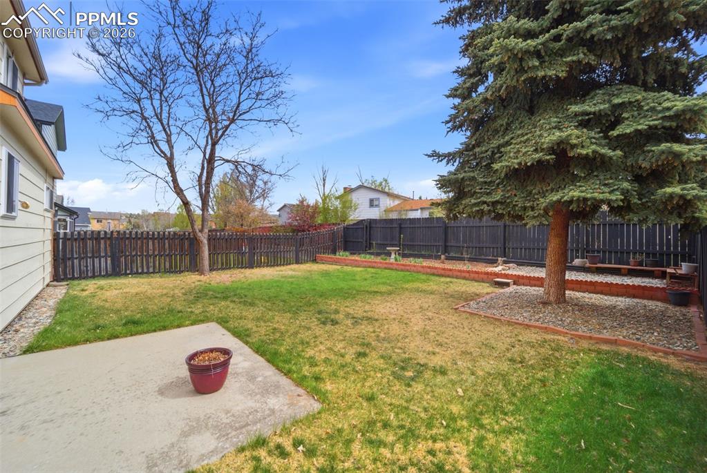 6858 Sproul Lane Colorado Springs CO 80918