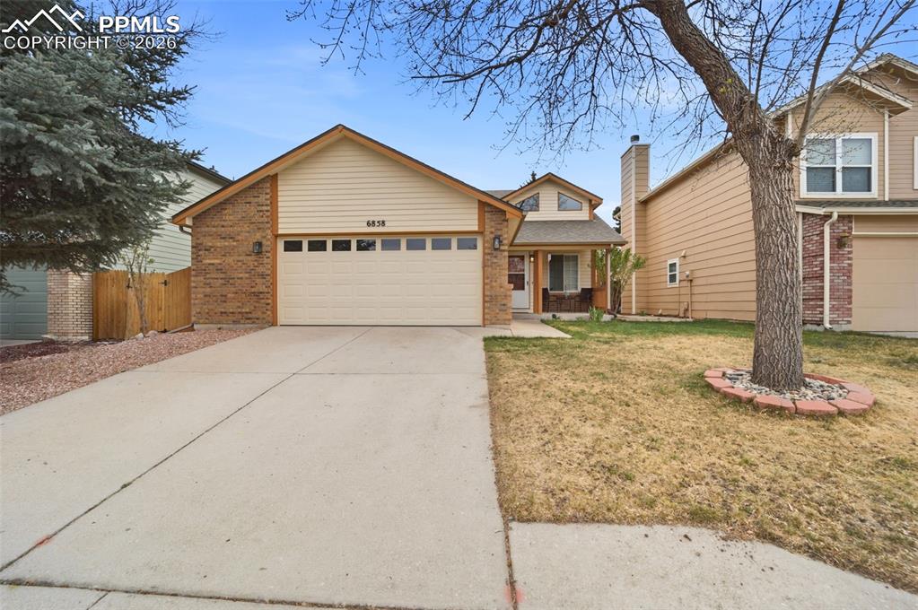 6858 Sproul Lane Colorado Springs CO 80918
