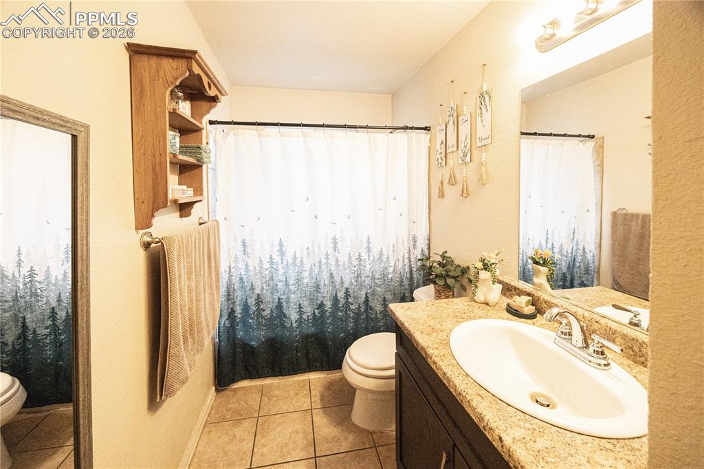 1220 Hartford Street Colorado Springs CO 80806