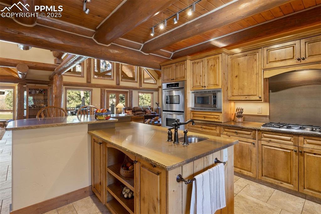 6833 Yampa Drive Larkspur CO 80118
