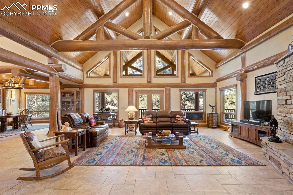 6833 Yampa Drive Larkspur CO 80118