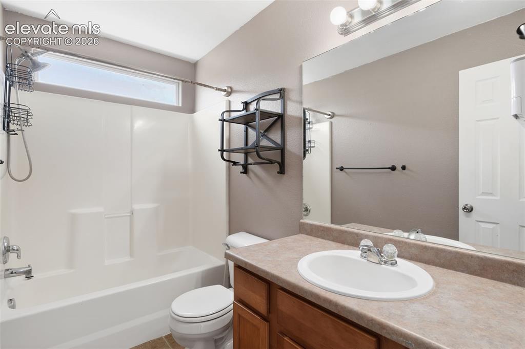 3802 Tahoe Forest Lane Colorado Springs CO 80925
