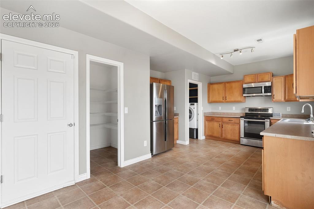 3802 Tahoe Forest Lane Colorado Springs CO 80925