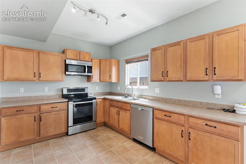3802 Tahoe Forest Lane Colorado Springs CO 80925