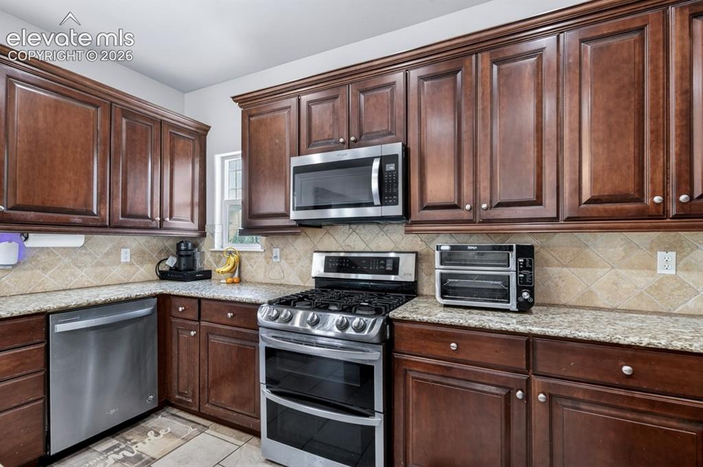 6660 Big Leaf Lane Colorado Springs CO 80927