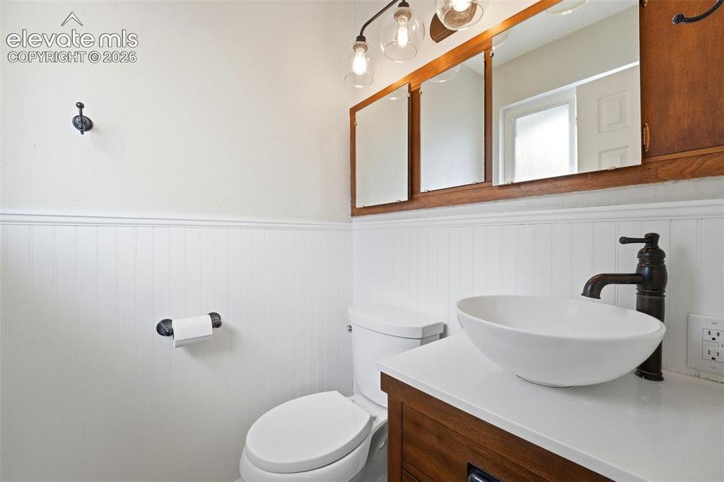 1008 Venus Drive Colorado Springs CO 80905