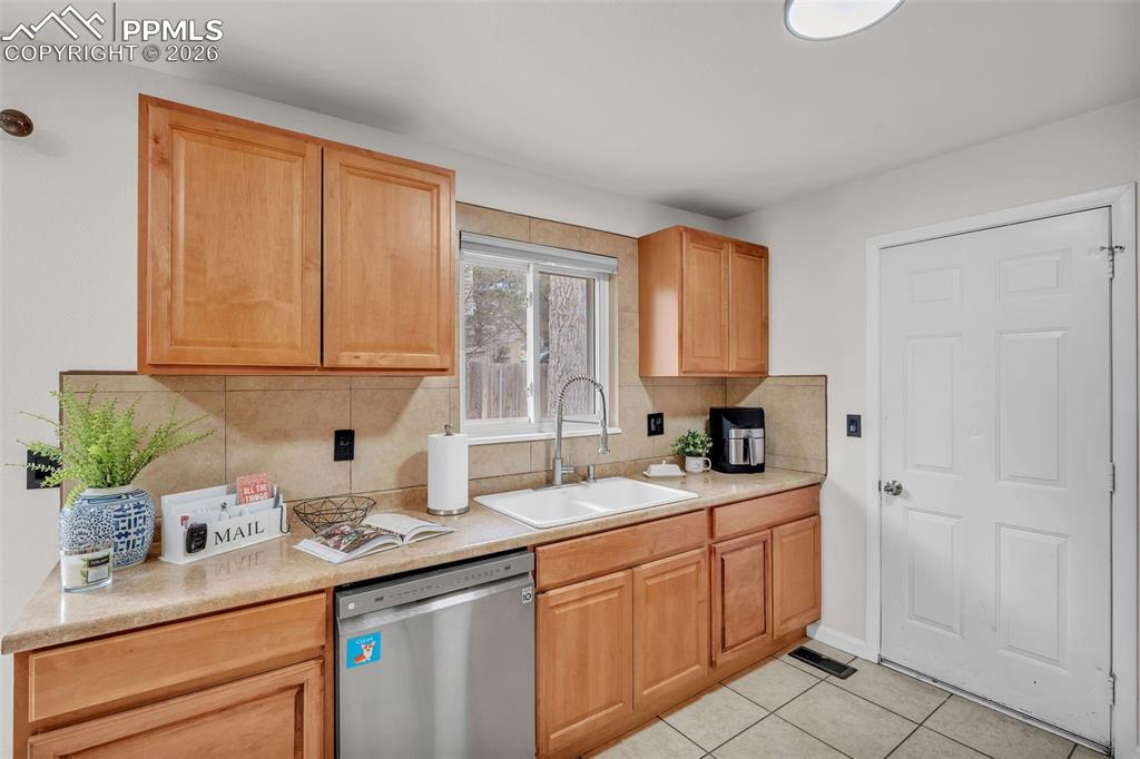 1498 Peterson Road Colorado Springs CO 80915