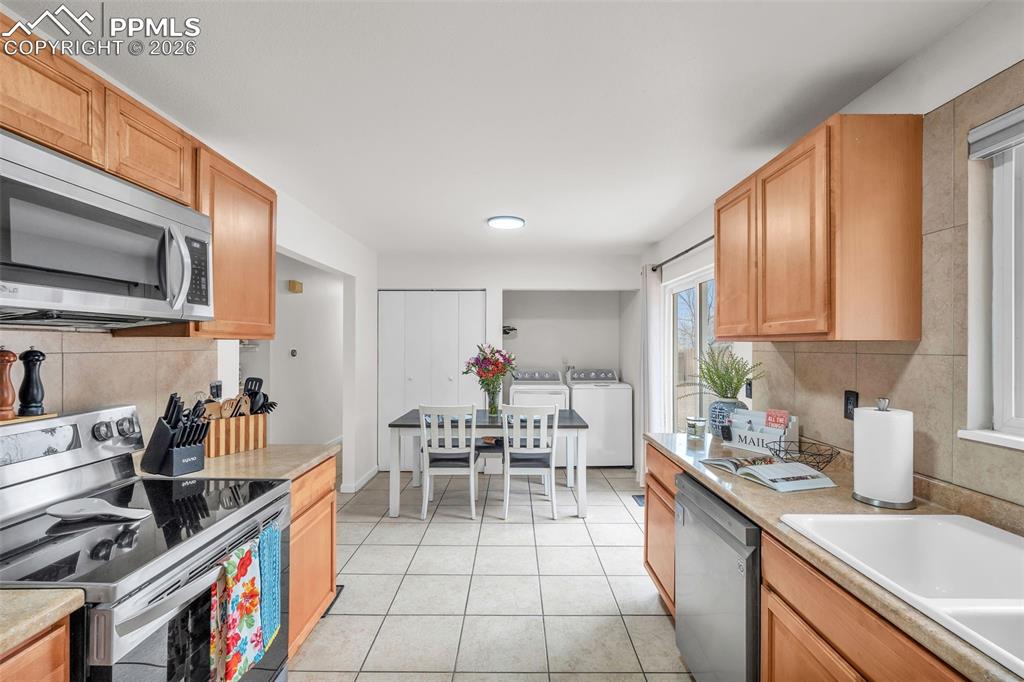 1498 Peterson Road Colorado Springs CO 80915