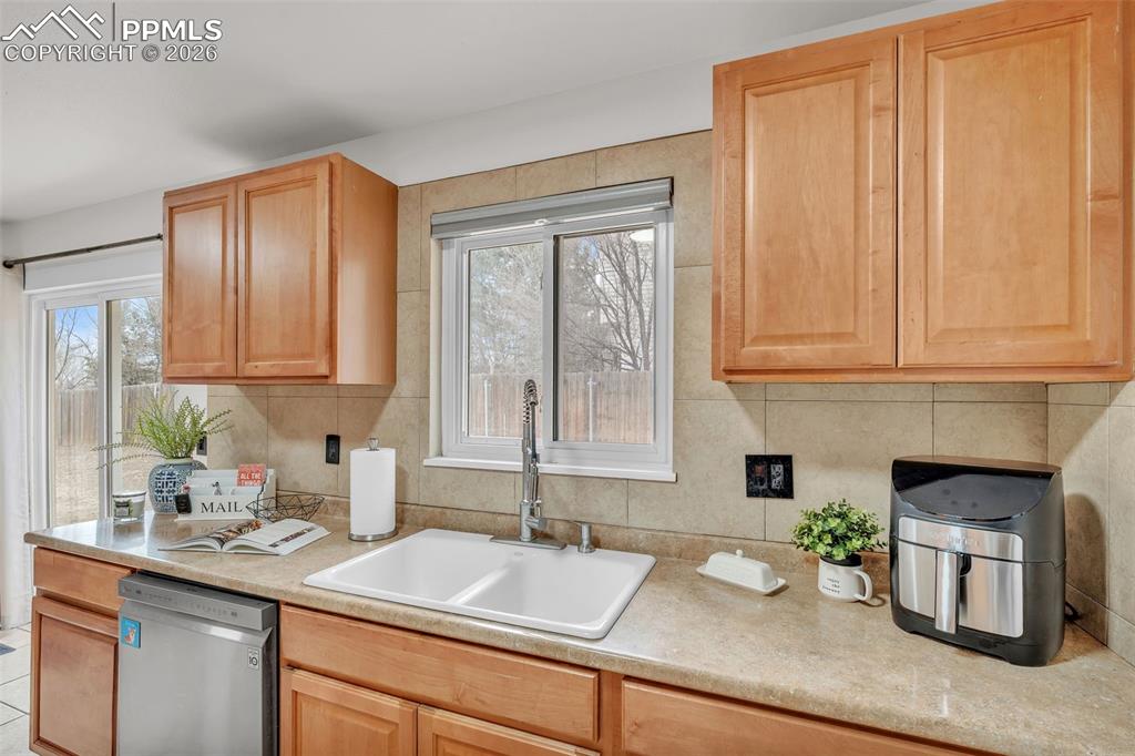 1498 Peterson Road Colorado Springs CO 80915