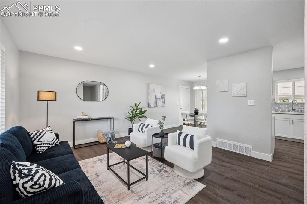 2123 Fernwood Drive Colorado Springs CO 80910