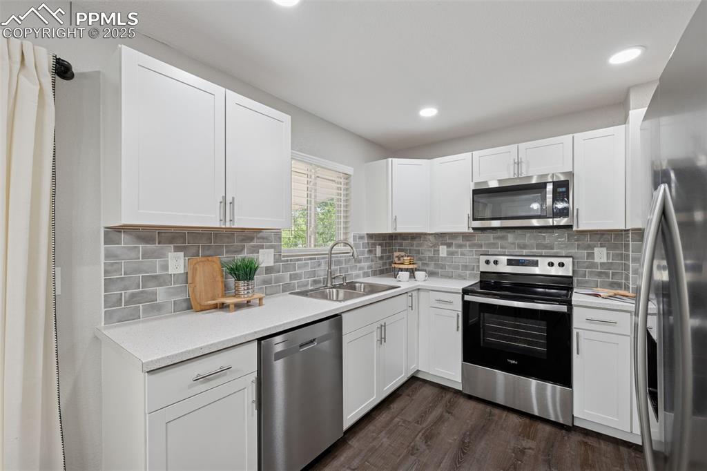 2123 Fernwood Drive Colorado Springs CO 80910