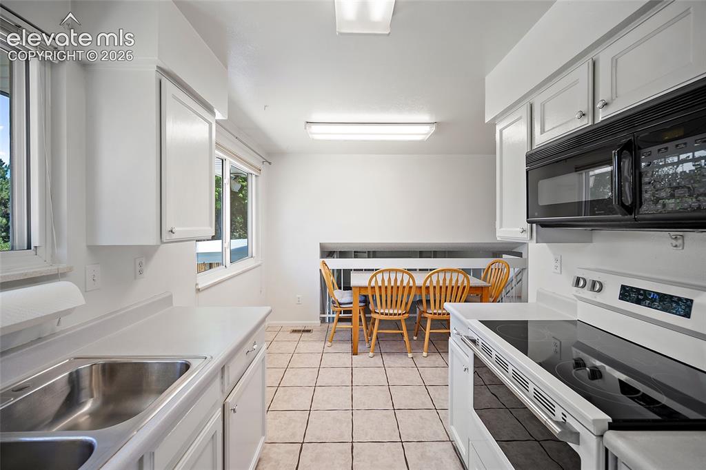 4695 W Stanford Avenue Denver CO 80236