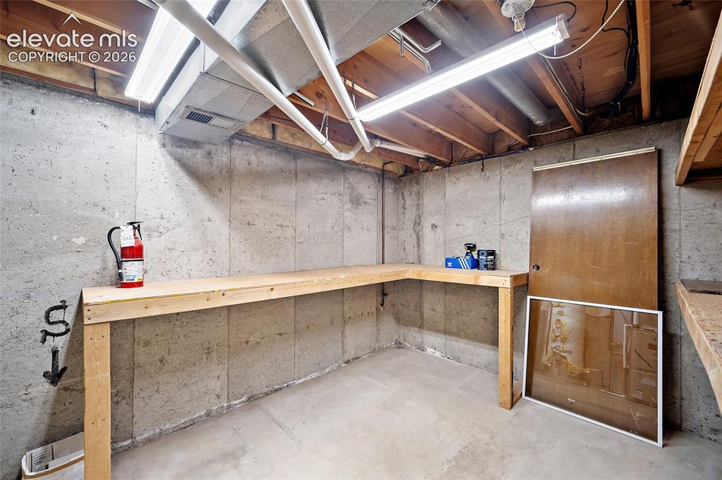 4695 W Stanford Avenue Denver CO 80236