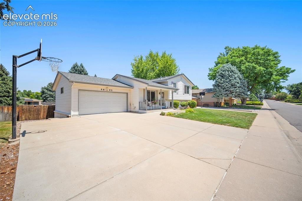 4695 W Stanford Avenue Denver CO 80236