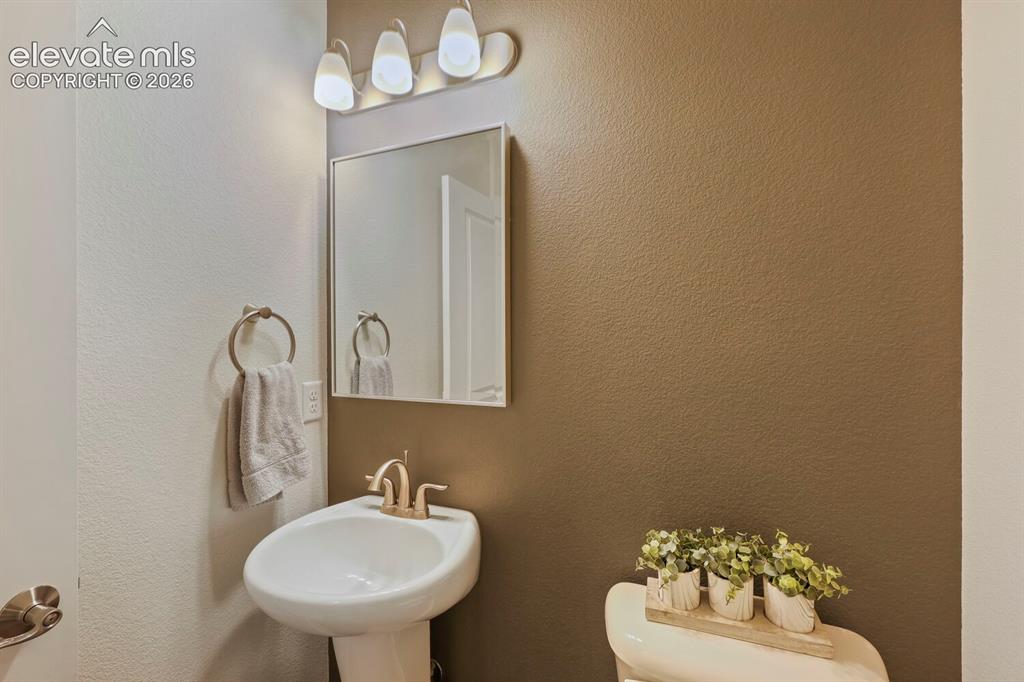 8927 Backgammon Drive Colorado Springs CO 80924