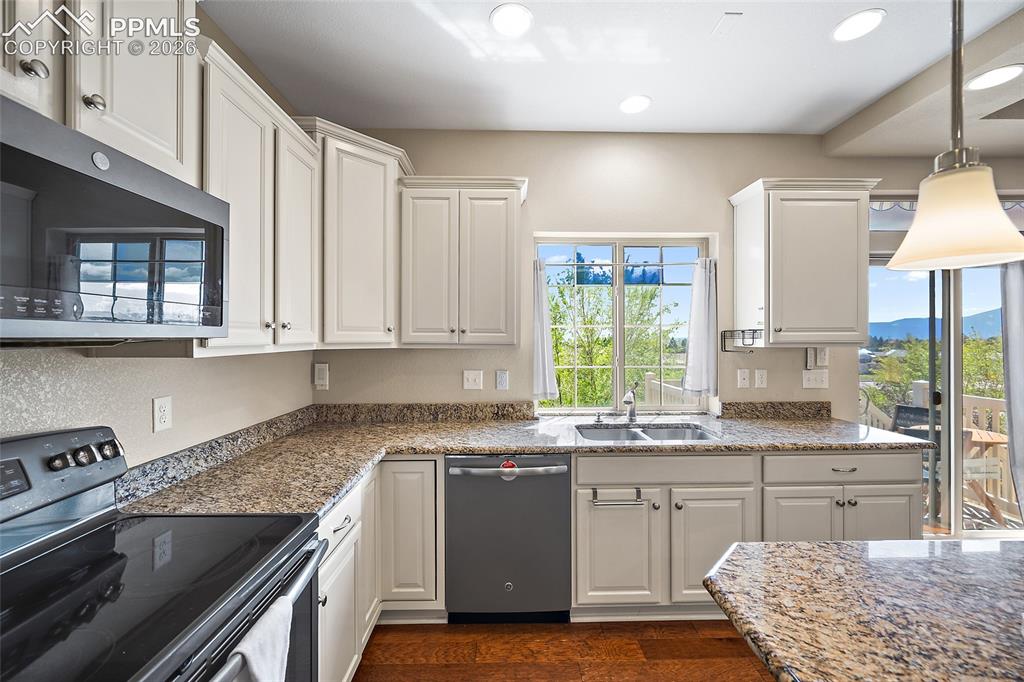 8345 Longleaf Lane Colorado Springs CO 80927