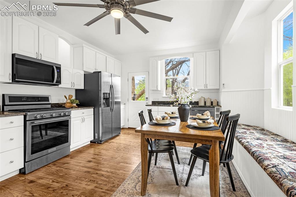 321 Graceland Grove Colorado Springs CO 80904