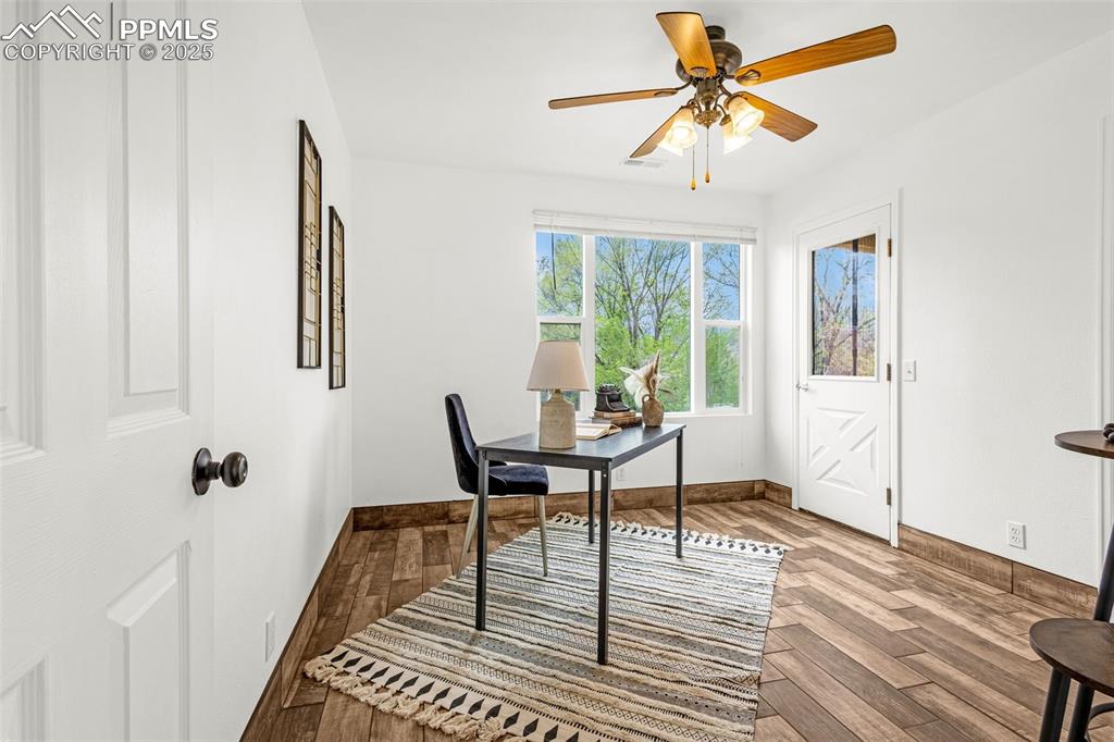 321 Graceland Grove Colorado Springs CO 80904