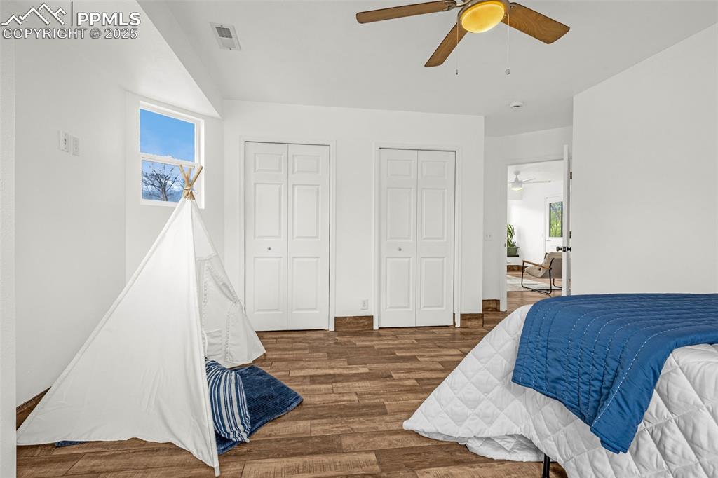 321 Graceland Grove Colorado Springs CO 80904