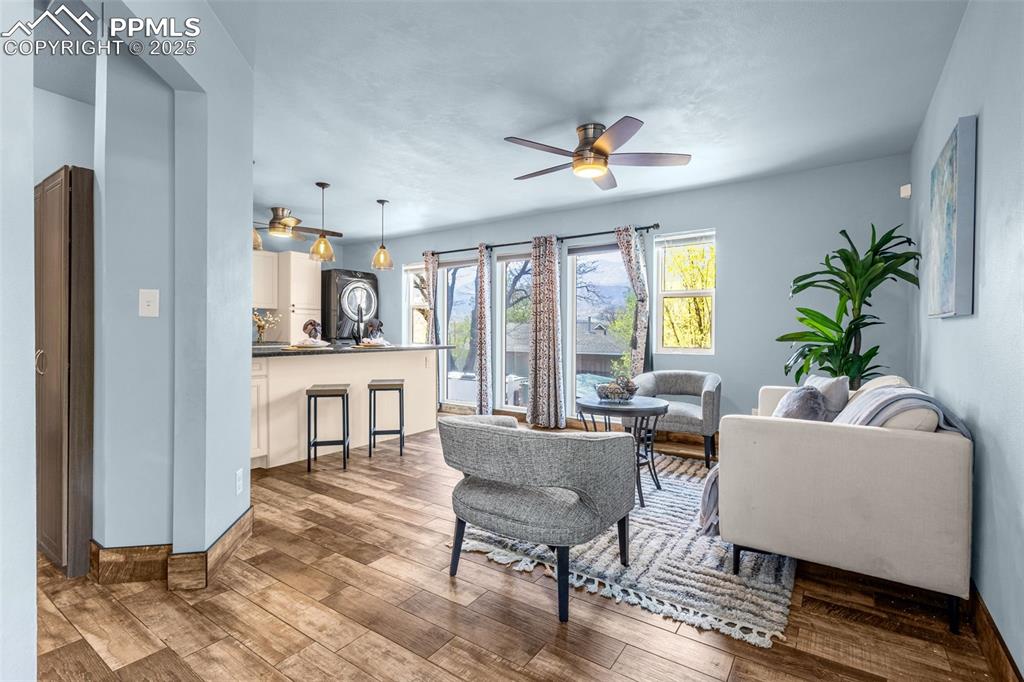 321 Graceland Grove Colorado Springs CO 80904