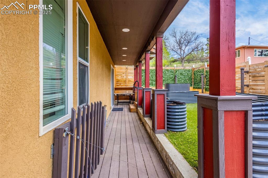 321 Graceland Grove Colorado Springs CO 80904