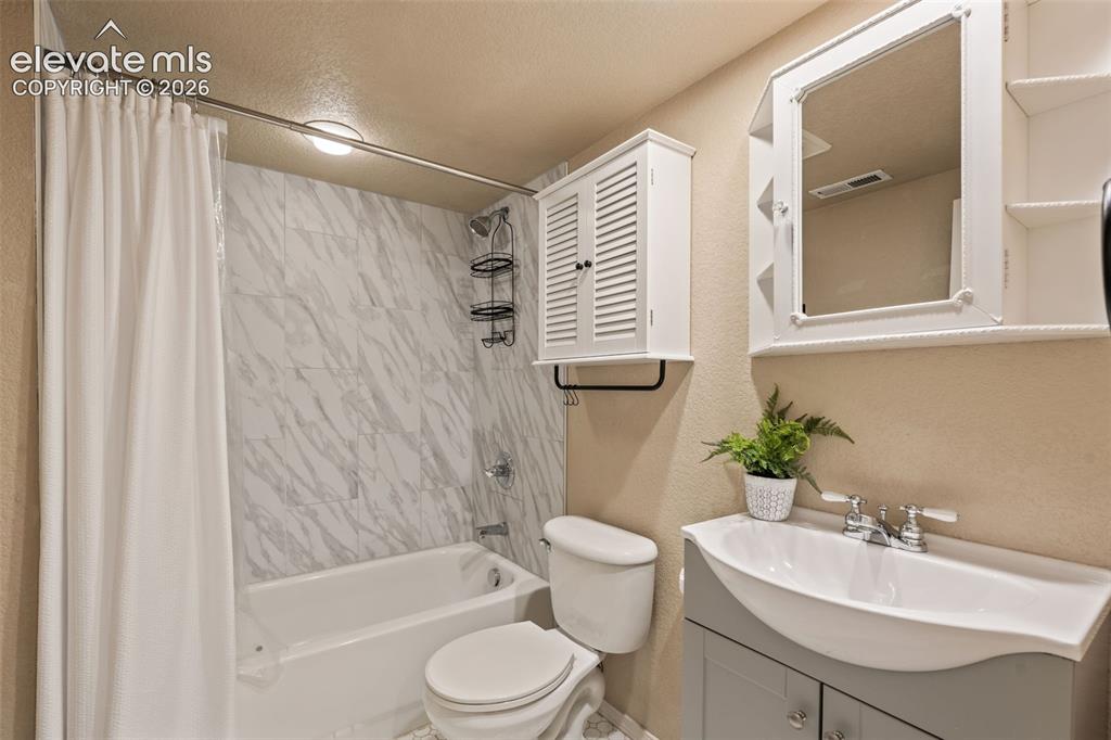 5902 Desoto Drive Colorado Springs CO 80922