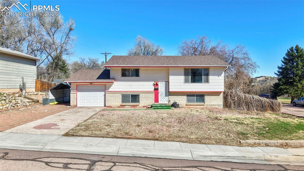 3622 Regis Street Colorado Springs CO 80909