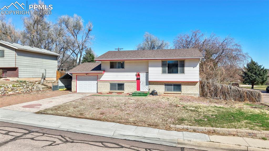 3622 Regis Street Colorado Springs CO 80909
